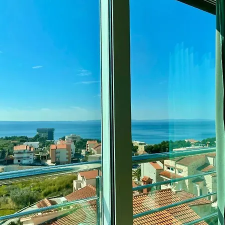 Bubbles Penthouse With Jacuzzi Apartman