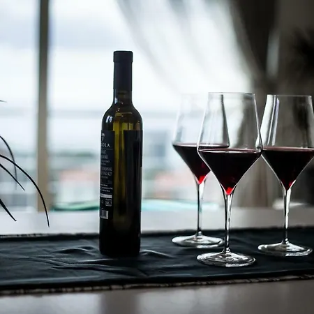 Bubbles Penthouse With Jacuzzi Appartement Podstrana