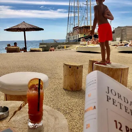 Lägenhet Bubbles Penthouse With Jacuzzi *