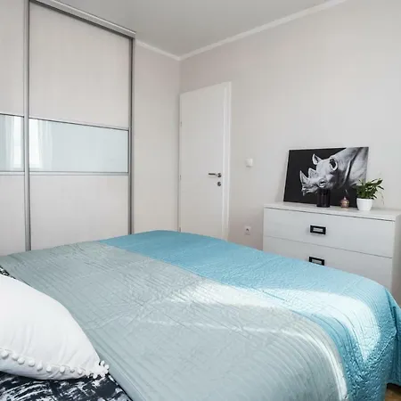 Bubbles Penthouse With Jacuzzi Lägenhet