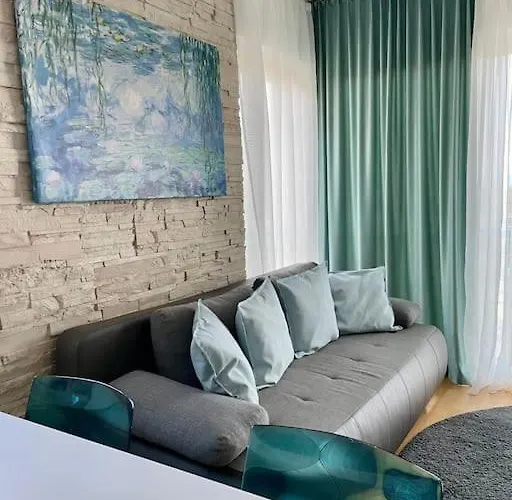 Lejlighed Bubbles Penthouse With Jacuzzi