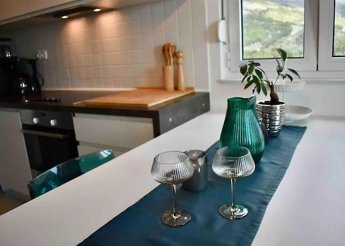 Bubbles Penthouse With Jacuzzi Apartament Podstrana