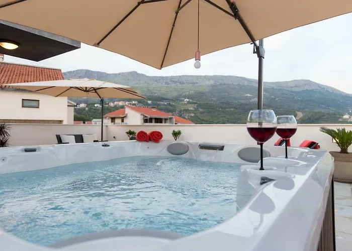 Bubbles Penthouse With Jacuzzi شقة